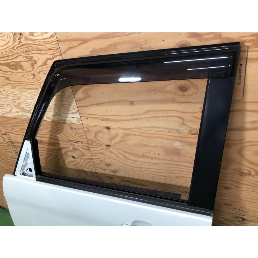 スズキ☆パレット MK21S 左フロントドア パールホワイト／Z7T