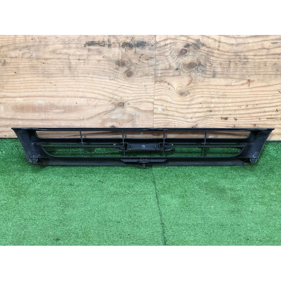 トヨタ☆カルディナ CT190G 純正 フロントグリル 53111-21010／53111