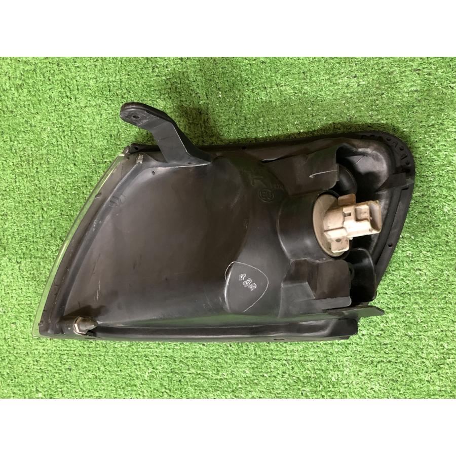 トヨタ☆カルディナ CT190G 純正 右コーナーランプ KOITO 20-306