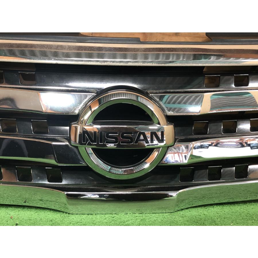 日産☆セレナ ハイウェイスター CC25 純正 フロントグリル 62310