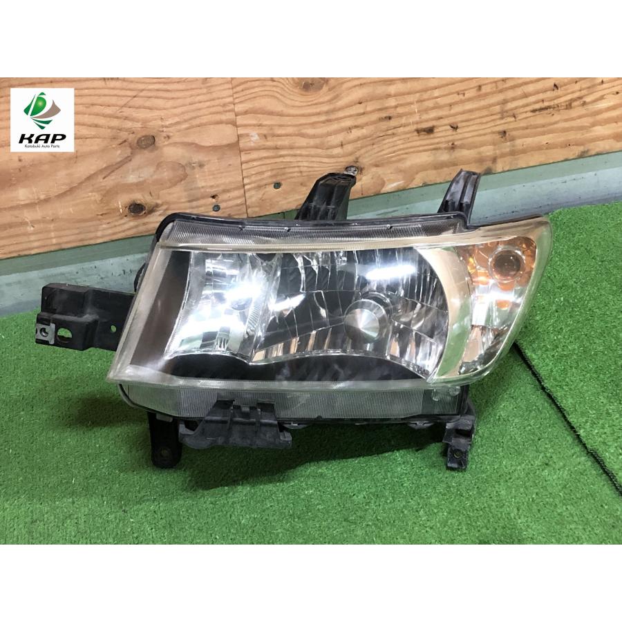 トヨタ☆bB QNC21 純正 HID 左ヘッドライト KOITO B1-2 : 株式 トヨタ☆bB QNC21 純正 HID 左ヘッドライト KOITO B1-2 : 株式