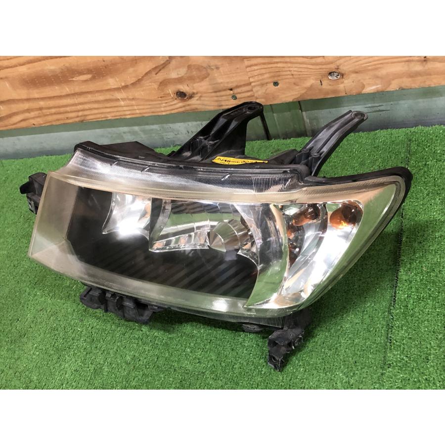 トヨタ☆bB QNC21 純正 HID 左ヘッドライト KOITO B1-2 : 株式 トヨタ☆bB QNC21 純正 HID 左ヘッドライト KOITO B1-2 : 株式