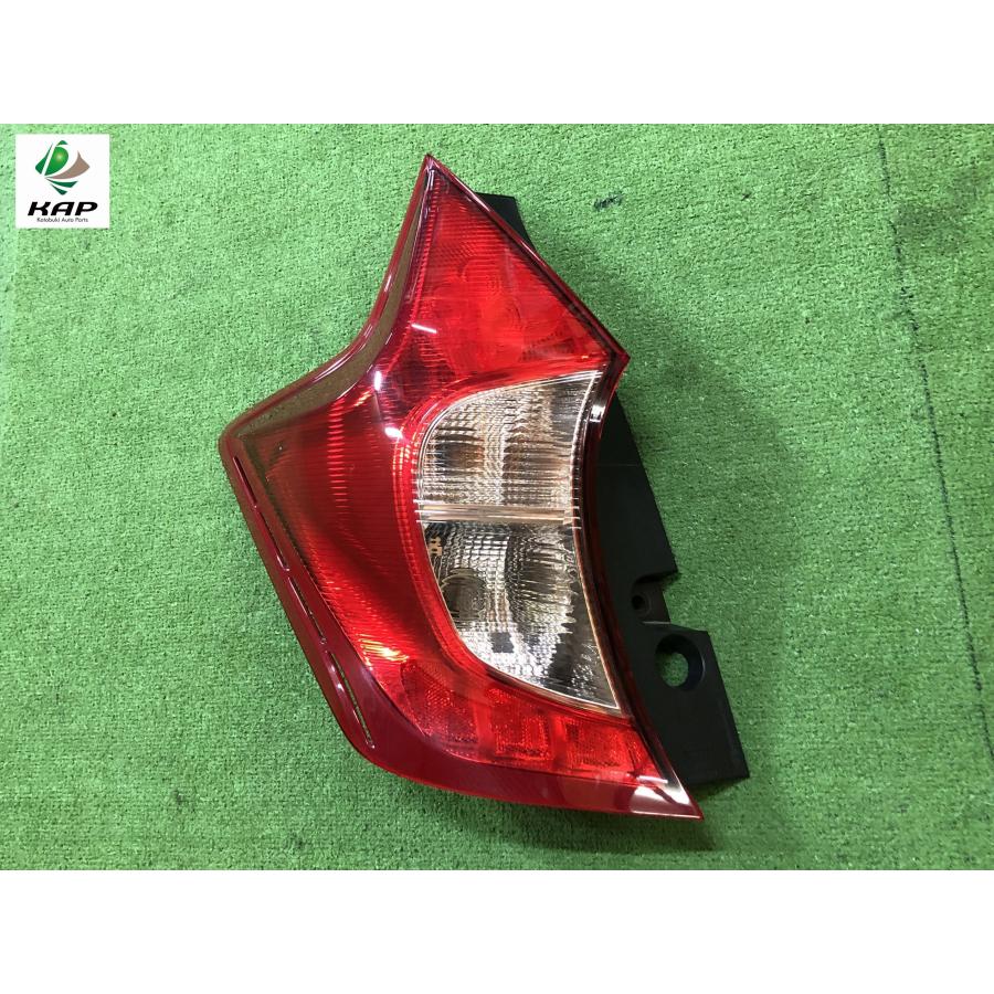 日産☆ノート E12 純正 右テールライト ICHIKOH D117 : 株式会社