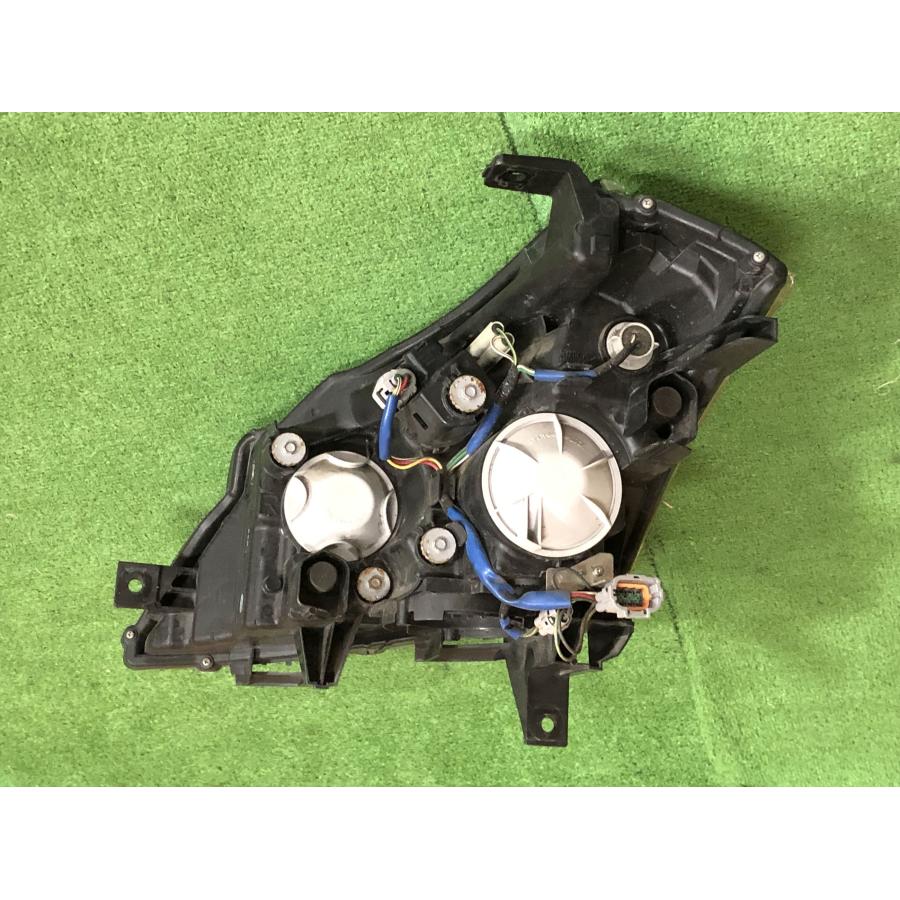 日産☆プレサージュ TU31 純正 右ヘッドライト KOITO 100-63853 : 株式