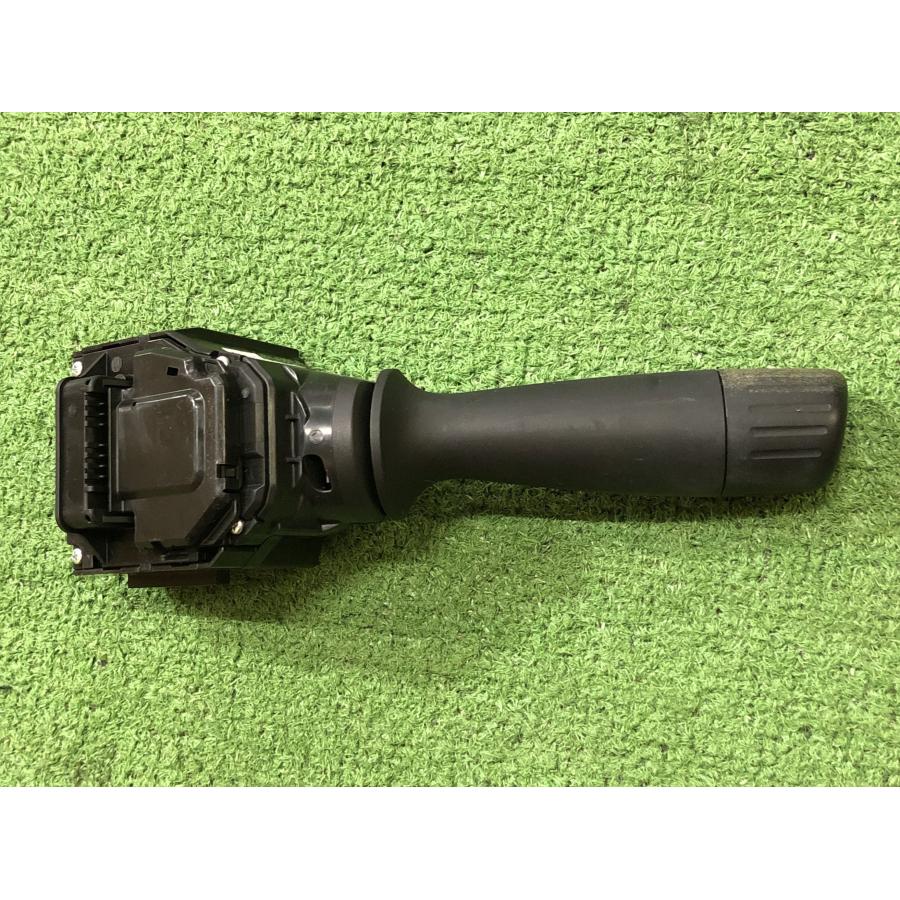 ダイハツ☆ムーヴ LA150S ヘッドライト・ワイパースイッチ レバー