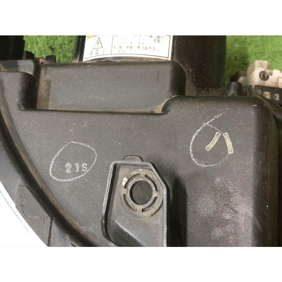 スズキ☆ワゴンR スティングレー MH23S 純正 HID 右ヘッドライト KOITO