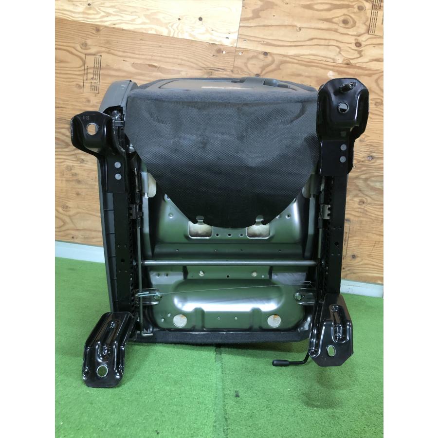 日産☆ADバン VY12 純正 左フロント／助手席 シート : 株式会社