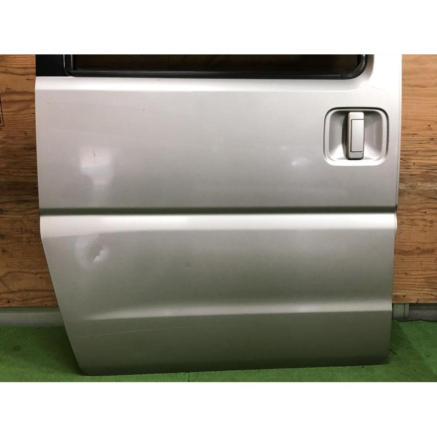 三菱☆タウンボックス U62W 右 リアドア／スライドドア シンフォニック