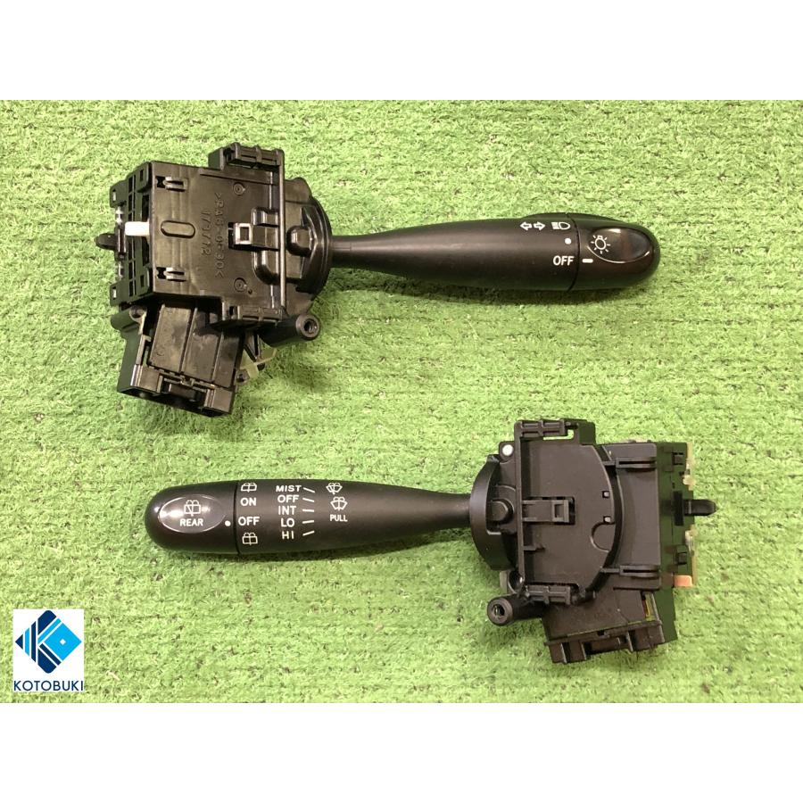 トヨタ☆ピクシススペース L575A ヘッドライト・ワイパー レバー