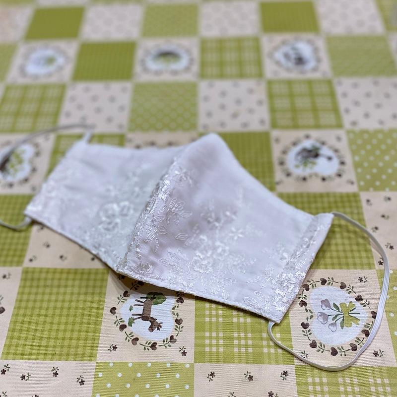 マスク 布マスク 刺繍 レース オシャレ 可愛い 日本製 布 大人用マスク 綿100 国産 オリジナル 商品です 注意表の生地に折れ線が有ります Risu 寿shop 通販 Yahoo ショッピング