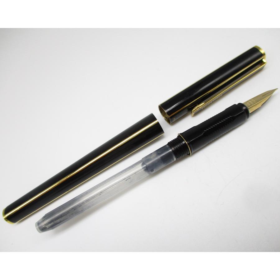 □パイロット万年筆□QUATRO クアトロ 14金ペン先□F