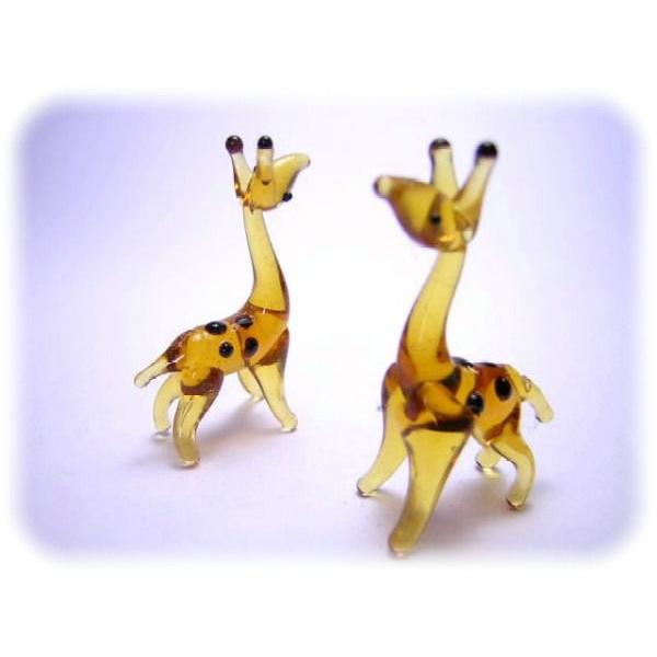 キリン　ガラス細工　ミニチュア 楽天市場】＜ガラス細工 ミニチュア 雑貨 置物＞キリン＜ミニチュア