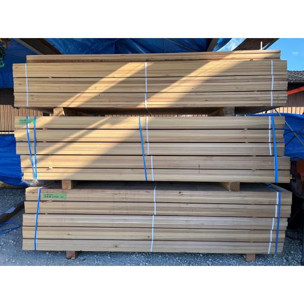 間柱 45×120×3,000 素材 杉 400本 1セット : 工房サクラ 間柱 45×120×3,000 素材 杉 400本 1セット : 工房サクラ