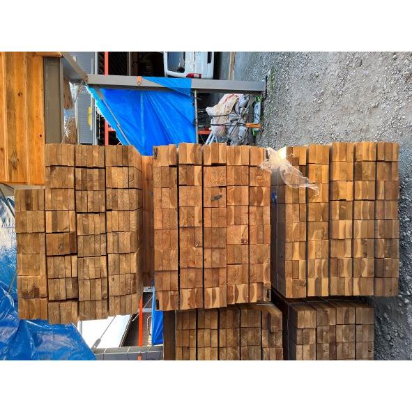 間柱 45×120×3,000 素材 杉 400本 1セット : 工房サクラ 間柱 45×120×3,000 素材 杉 400本 1セット : 工房サクラ