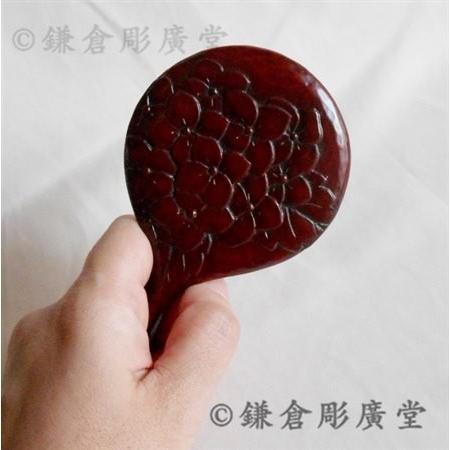 鎌倉彫　後藤会　 紫陽花模様 鎌倉の紫陽花は、例年より早く見頃を迎えています。 紫陽花を思わせる