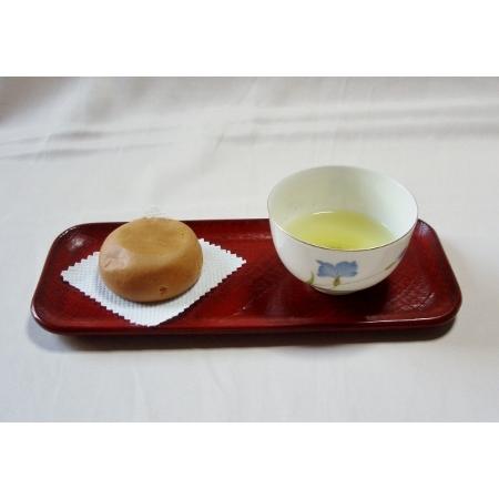 鎌倉彫 銭堂製 二重菊菓子取 4枚 菓子皿 共箱 鎌倉彫 銭堂製 二重菊菓子取 4枚 菓子皿 共箱 鎌倉彫 銭堂製 二重菊