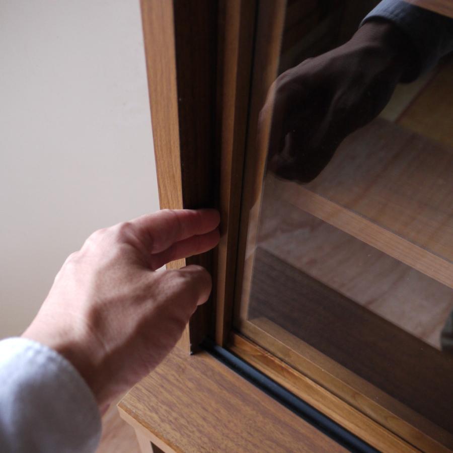 背の低い食器棚 80 / カップボード ダイニング収納 シックな北欧