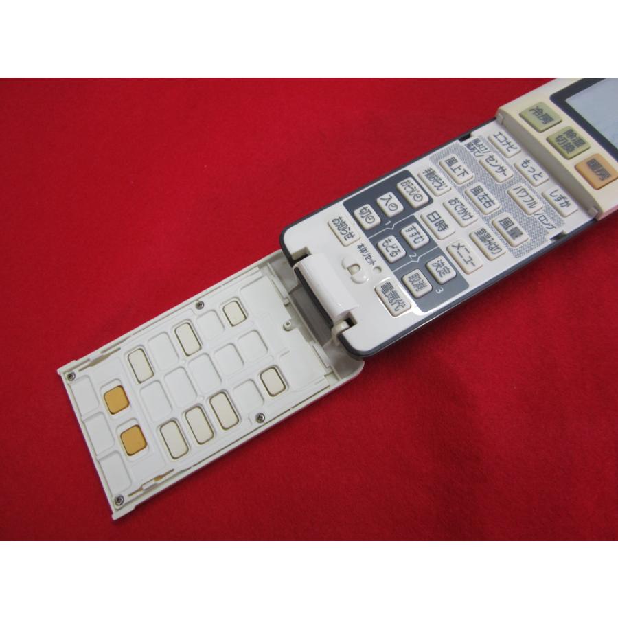 RAD-2□Panasonic 色焼け有りますが、動作は大丈夫♪ エアコンリモコン