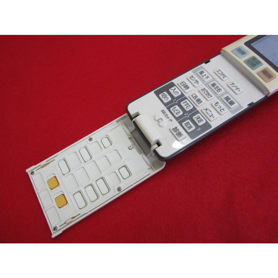 RAD-4□Panasonic 色焼け有りますが、動作は大丈夫♪ エアコンリモコン