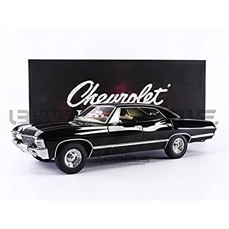 【超お買い得！】 Tuxedo Sedan Sport Impala Chevy 1967 Black Greenl好評販売中 by Car Model Diecast 1/18 乗り物、ミニチュア