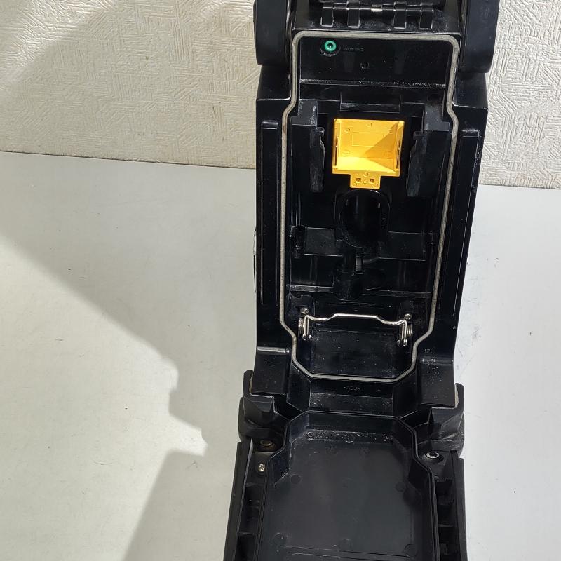 マキタ（makita） 中古品 ☆ 充電式ラジオ MR103 おまけ付き ☆ 送料3