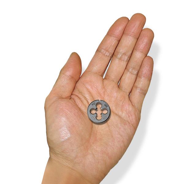 ダイスM10-1.25/10mmピッチ1.25/ダイス直径30mmハンドル専用/丸