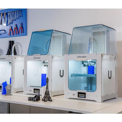 UltiMaker 3Dプリンター 2＋Connect Bundle（Air Manager付