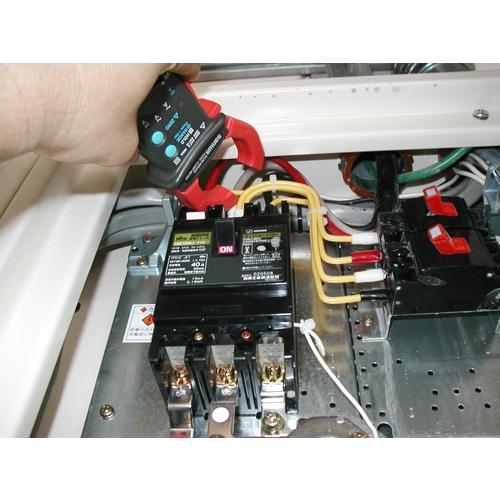 SANWA　AC/DC　デジタルクランプメーター　DCM400AD　自動車整備等 DCM400AD ｜ 三和電気計器株式会社