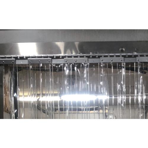 TRUSCO(トラスコ)　ストリップ型間仕切りシート　静電透明２Ｘ２００Ｘ３０Ｍ TS-220-30_3