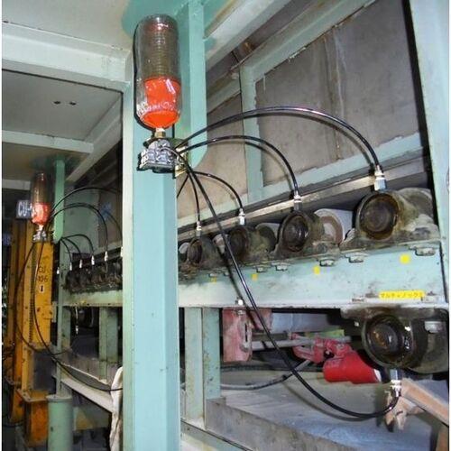 パルサールブ 自動給油器 グリス用分配弁（２ヵ所用） 自動給油器 HU-2RSの画像