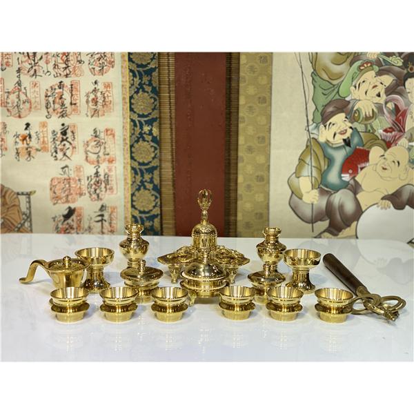 密教 法具 前具◇金剛鈴/金剛盤 五鈷杵三鈷杵独鈷杵火舎香炉一面 密教 法具 前具◇金剛鈴/金剛盤 五鈷杵三鈷杵独鈷杵火舎香炉一面