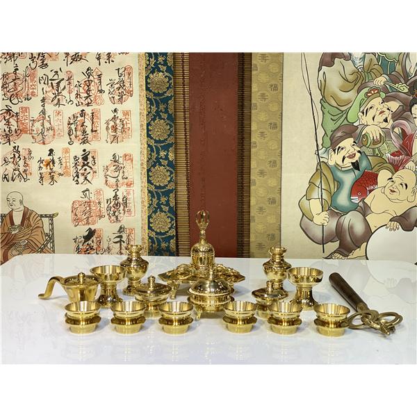 密教 法具 前具◇金剛鈴/金剛盤 五鈷杵三鈷杵独鈷杵火舎香炉一面 密教 法具 前具◇金剛鈴/金剛盤 五鈷杵三鈷杵独鈷杵火舎香炉一面