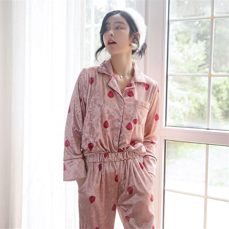 パジャマ ルームウェア 上下セット ナイトウェア パジャマ 部屋着 前開き 女子 レディース シルク かわいい いちご イチゴ 苺 柄 ネグリジェ ベロア Fp11 San Three 通販 Yahoo ショッピング