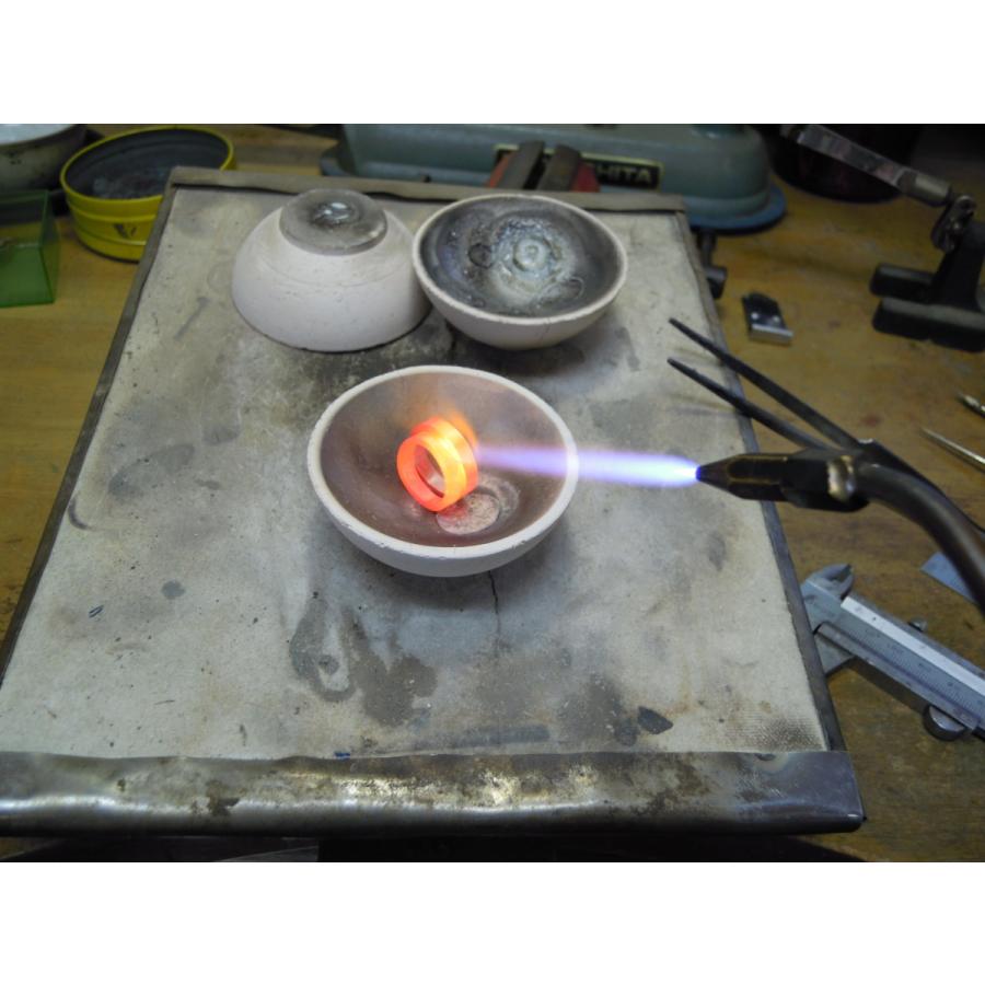 超特盛ミラクルプライス 鍛造 結婚指輪 プラチナ pt900 マリッジリング ペア 結婚リング クロス 十字架 デザイン 平打ち ペアリング 3.5mm つや消し 光沢 コンビ 【YWU3619584258】(128800円)