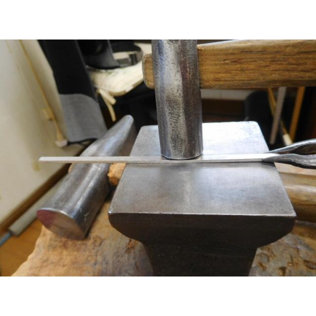 鍛造 結婚指輪 純プラチナ pt1000 pt999 マリッジリング ペア 結婚リング ペアリング 槌目 槌目模様 甲丸 3mm 淡い つや消し 薄い マット |  | 20