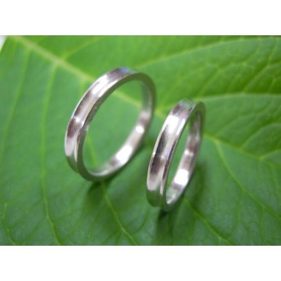 プラチナ 結婚指輪 本物の鍛造 珍しい荒仕上げの逆甲丸デザイン 逆甲丸の光り方がgoodで格好いい 061 鍛造の結婚指輪 ジュエリーコウキ 通販 Yahoo ショッピング