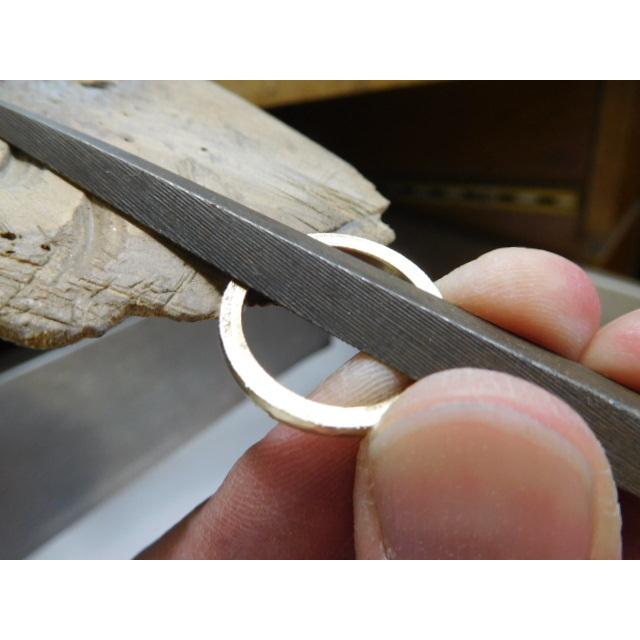 鍛造 結婚指輪 ゴールド 18k 18金 k18 マリッジリング ペア 結婚リング ペアリング 細め 甲丸 槌目 メンズ 2.5mm レディース 2mm くすみ加工