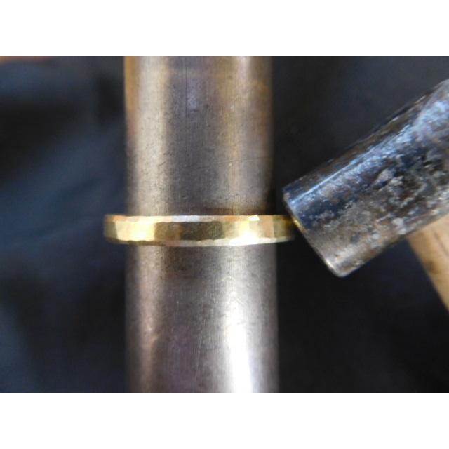 鍛造 結婚指輪 ゴールド 18k 18金 k18 マリッジリング ペア 結婚リング ペアリング 細め 甲丸 槌目 メンズ 2.5mm レディース 2mm くすみ加工