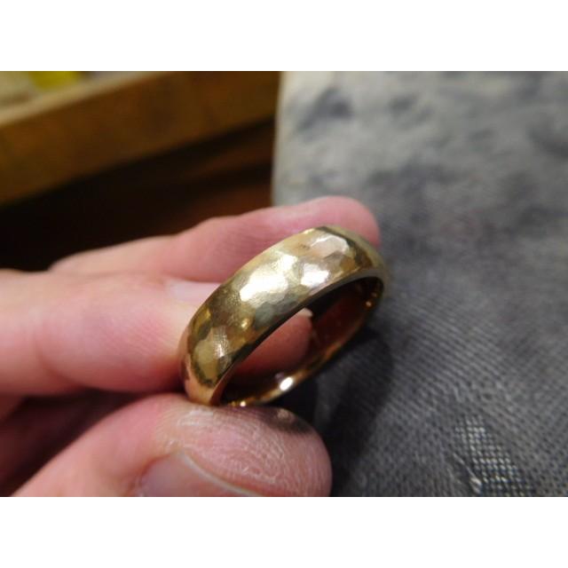鍛造 結婚指輪 ゴールド 18k 18金 k18 マリッジリング ペア 結婚リング 槌目 太め 太い 甲丸 平甲丸 ペアリング メンズ 6.5mm レディース 4.5mm |  | 10