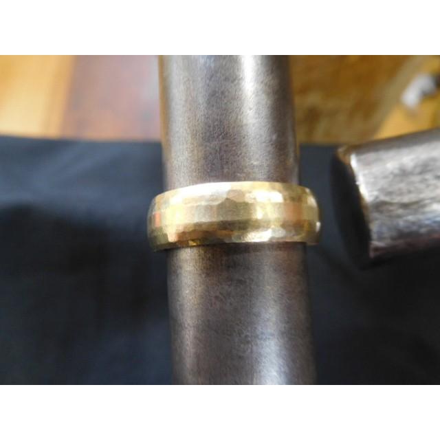 鍛造 結婚指輪 ゴールド 18k 18金 k18 マリッジリング ペア 結婚リング 槌目 太め 太い 甲丸 平甲丸 ペアリング メンズ 6.5mm レディース 4.5mm |  | 17