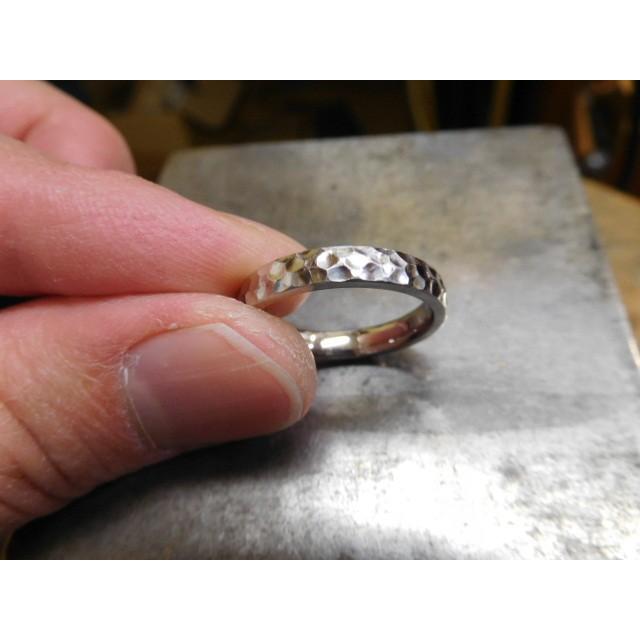 ★動作確認済み 鍛造 結婚指輪 プラチナ pt900 マリッジリング ペア 結婚リング ペアリング 槌目 甲丸 メンズ 男性 3.5mm レディース 女性 3mm 光沢 【WSO3462208644】(123200円)