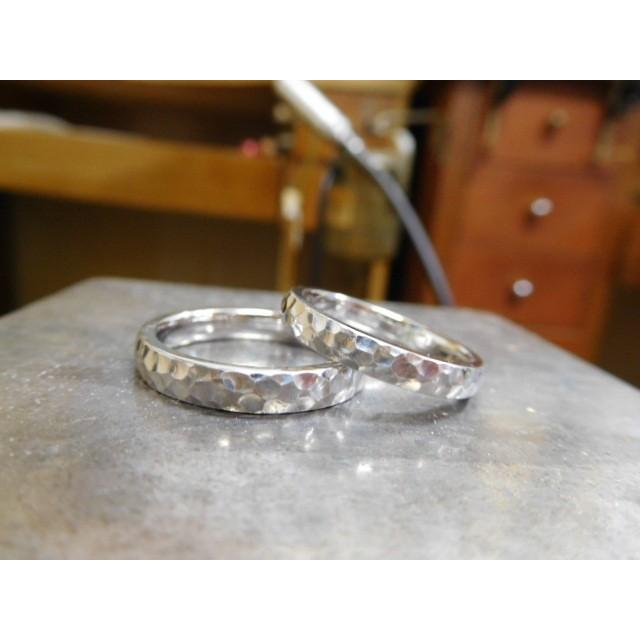 ★動作確認済み 鍛造 結婚指輪 プラチナ pt900 マリッジリング ペア 結婚リング ペアリング 槌目 甲丸 メンズ 男性 3.5mm レディース 女性 3mm 光沢 【WSO3462208644】(123200円)