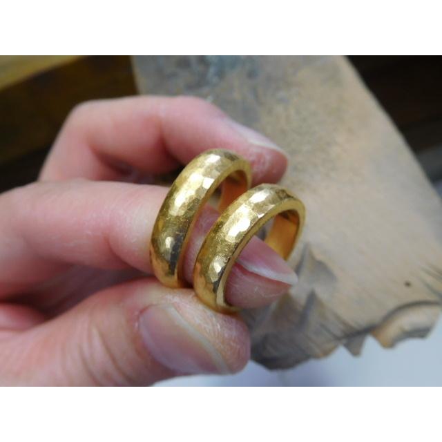純金 結婚指輪 鍛造 ブランド 値段 安い 24k 24金 k24 マリッジリング ペア シンプル 槌目 槌目加工 槌目模様 幅広 太め 太い 甲丸 平甲丸 5mm くすみ加工
