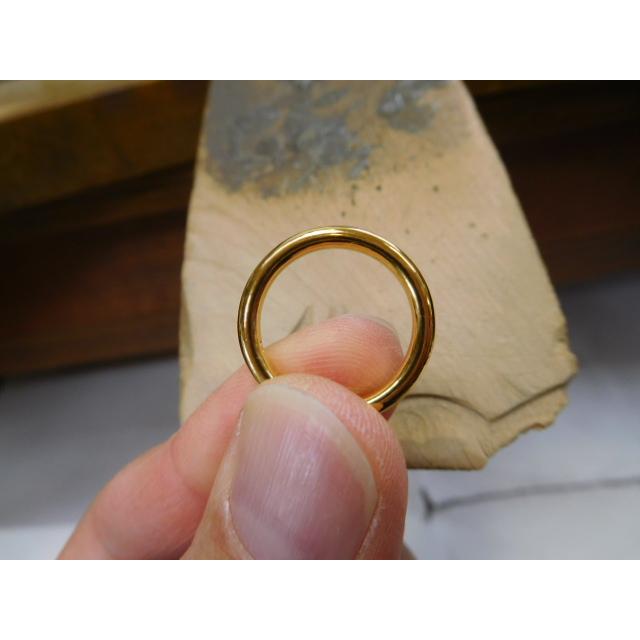 純金 結婚指輪 鍛造 ブランド 値段 安い 24k 24金 k24 マリッジリング ペアリング シンプル ストレート 甲丸 超甲丸 幅2.7mm 厚み2.4mm 光沢 鏡面 |  | 04