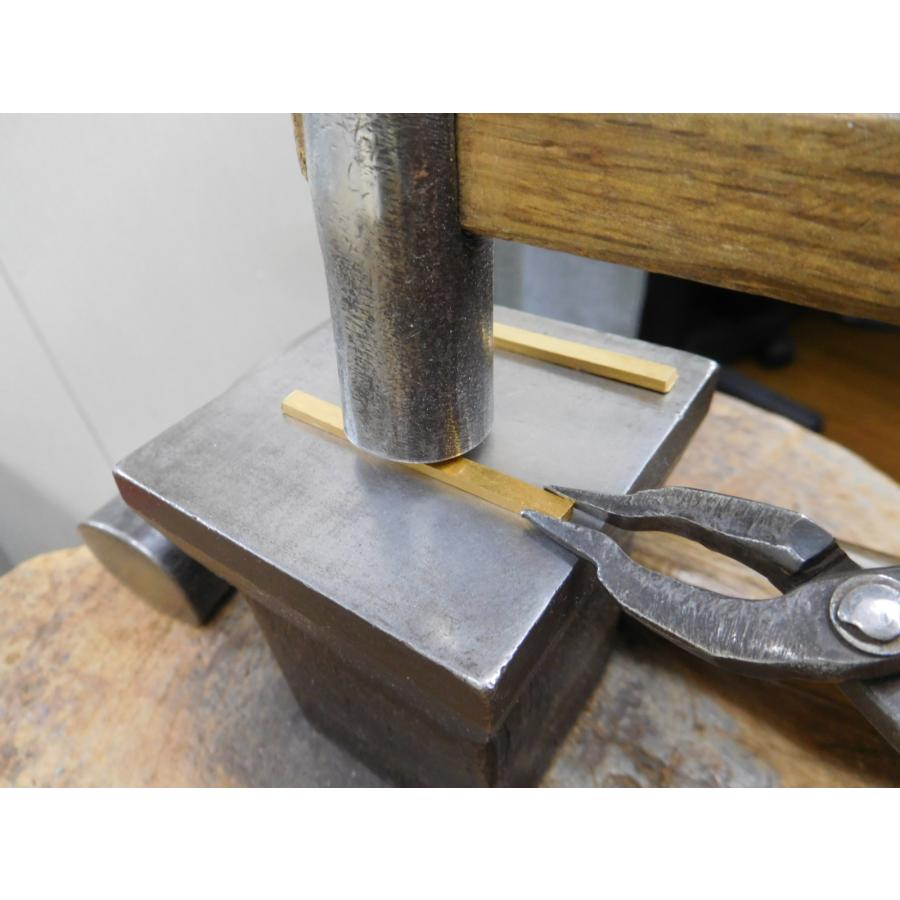 純金 結婚指輪 鍛造 ブランド 値段 安い 24k 24金 k24 マリッジリング ペア ペアリング シンプル 平甲丸 荒仕上げ 男性 メンズ 4mm 女性 レディース 3.5mm |  | 17