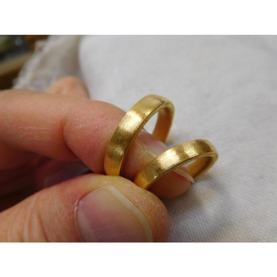 純金 結婚指輪 鍛造 ブランド 値段 安い 24k 24金 k24 マリッジリング ペア ペアリング シンプル 平甲丸 荒仕上げ 男性 メンズ 4mm 女性 レディース 3.5mm |  | 01