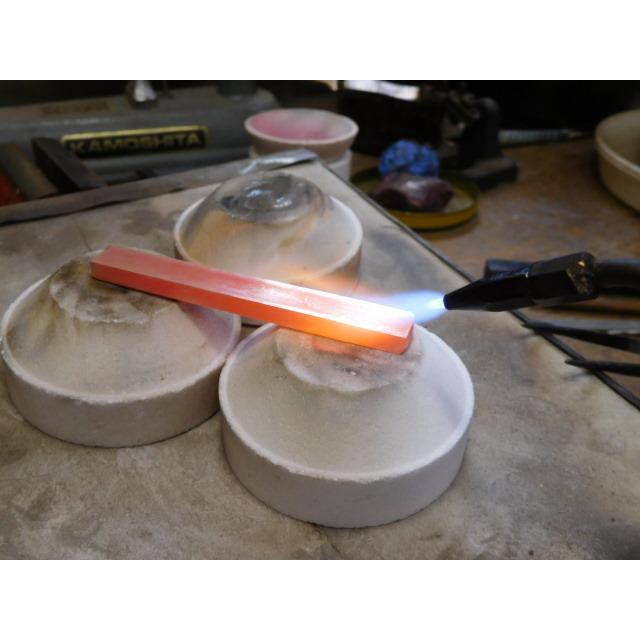 鍛造 バングル ブレスレット プラチナ pt900 太め 太い 槌目 槌目加工 槌目模様 10mm つや消し マット デザイン メンズ レディース |  | 18