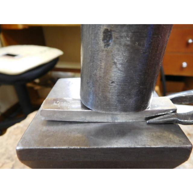 鍛造 バングル ブレスレット プラチナ pt900 太め 太い 槌目 槌目加工 槌目模様 10mm つや消し マット デザイン メンズ レディース |  | 20