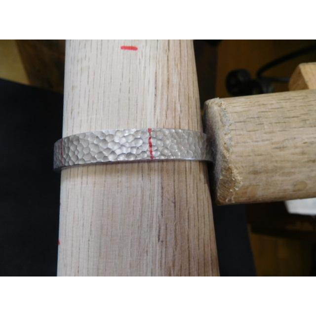 鍛造 バングル ブレスレット プラチナ pt900 太め 太い 槌目 槌目加工 槌目模様 10mm つや消し マット デザイン メンズ レディース |  | 09