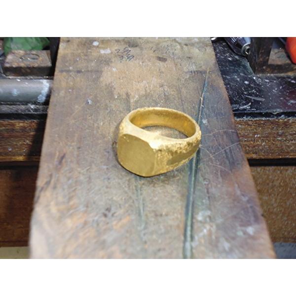 鍛造 印台リング 印台 指輪 シグネット シグネットリング 純金 24k 24金 k24 ゴールド 丸角 三味 三味印台 おしゃれ デザイン メンズ レディース |  | 10